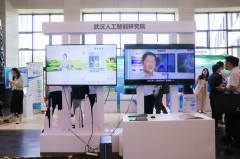 通过全国首个出书融合云平台RAY